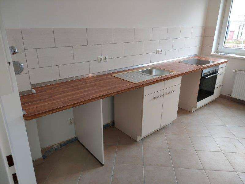 Schöne 3-Zimmer Wohnung mit Balkon ab dem 15. Oktober 2026 in ruhiger, grüner Wohnanlage - Photo 2