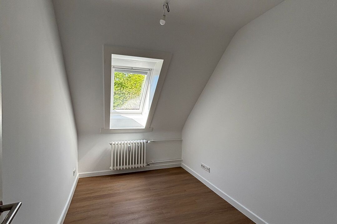 Großzügige und top modernisierte Wohnung - Photo 2
